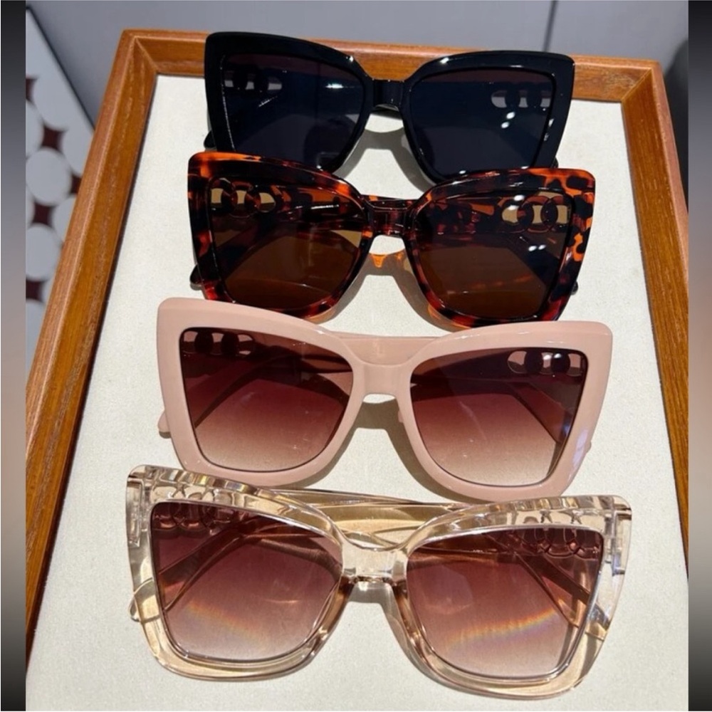 Retro Cateye Oversized Sunglasses